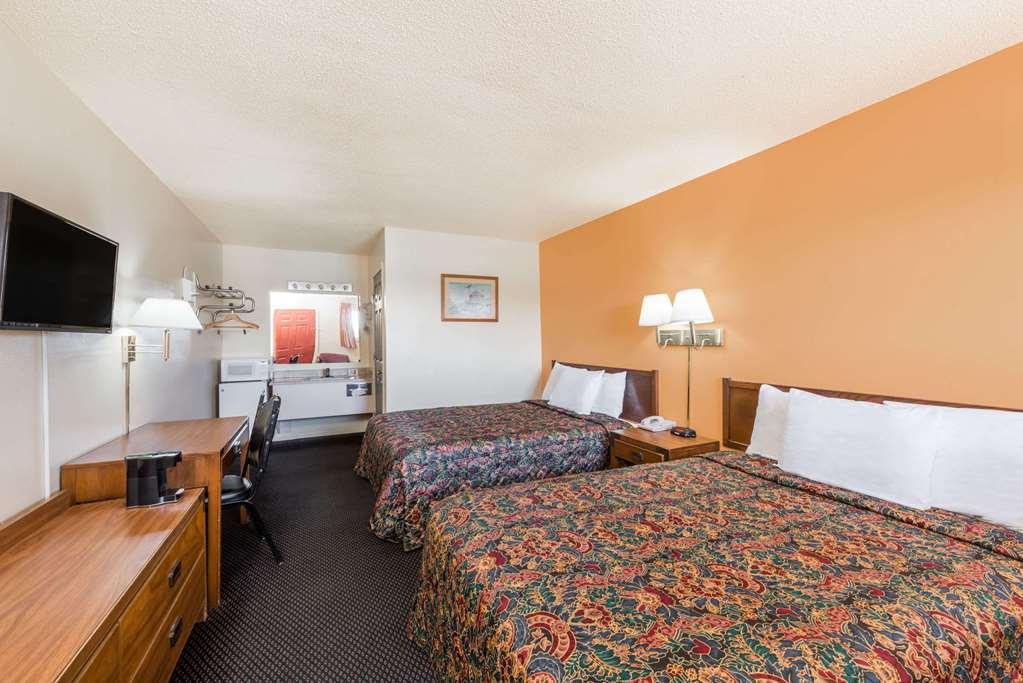 Knights Inn - Chanute Quarto foto