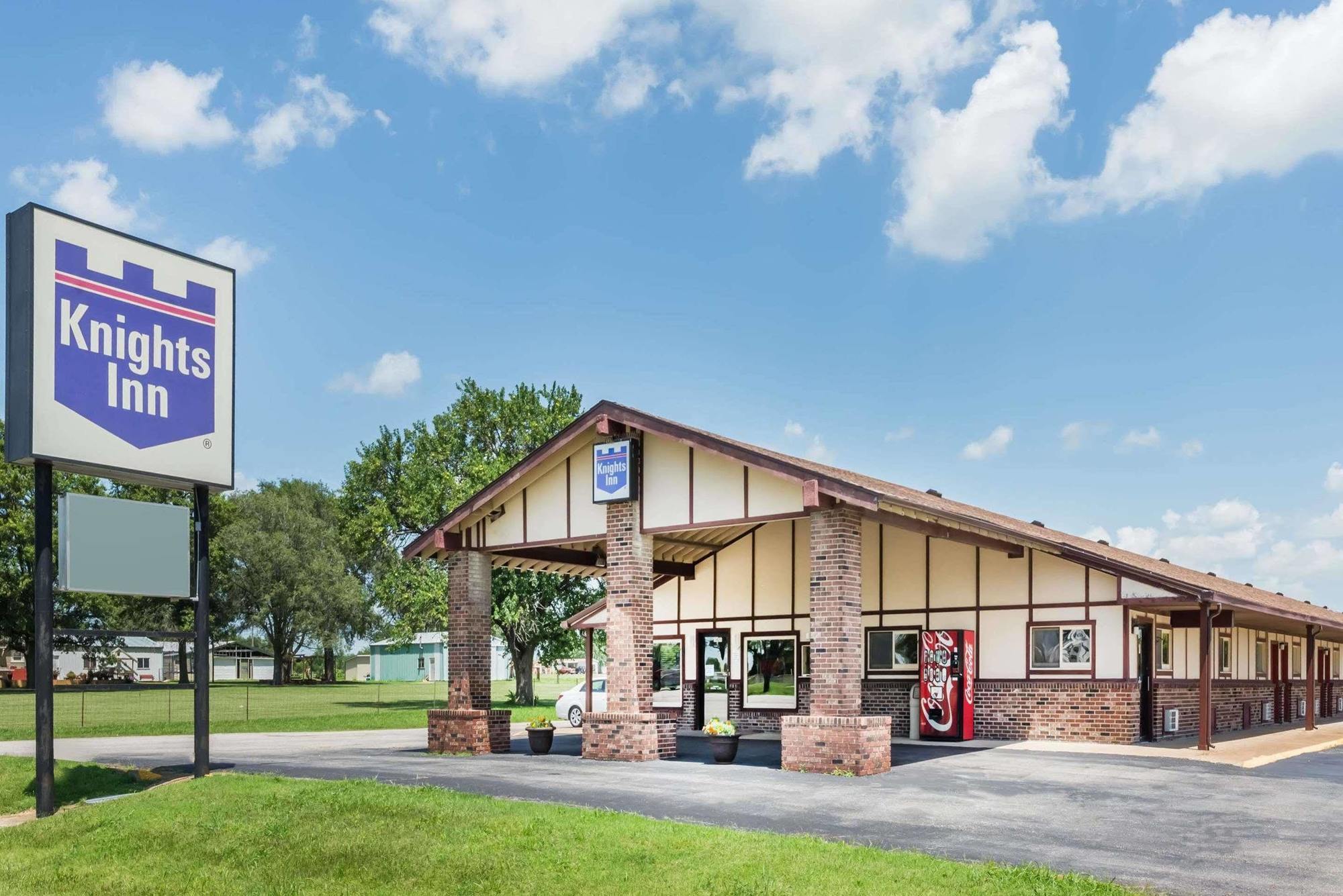 Knights Inn - Chanute Exterior foto